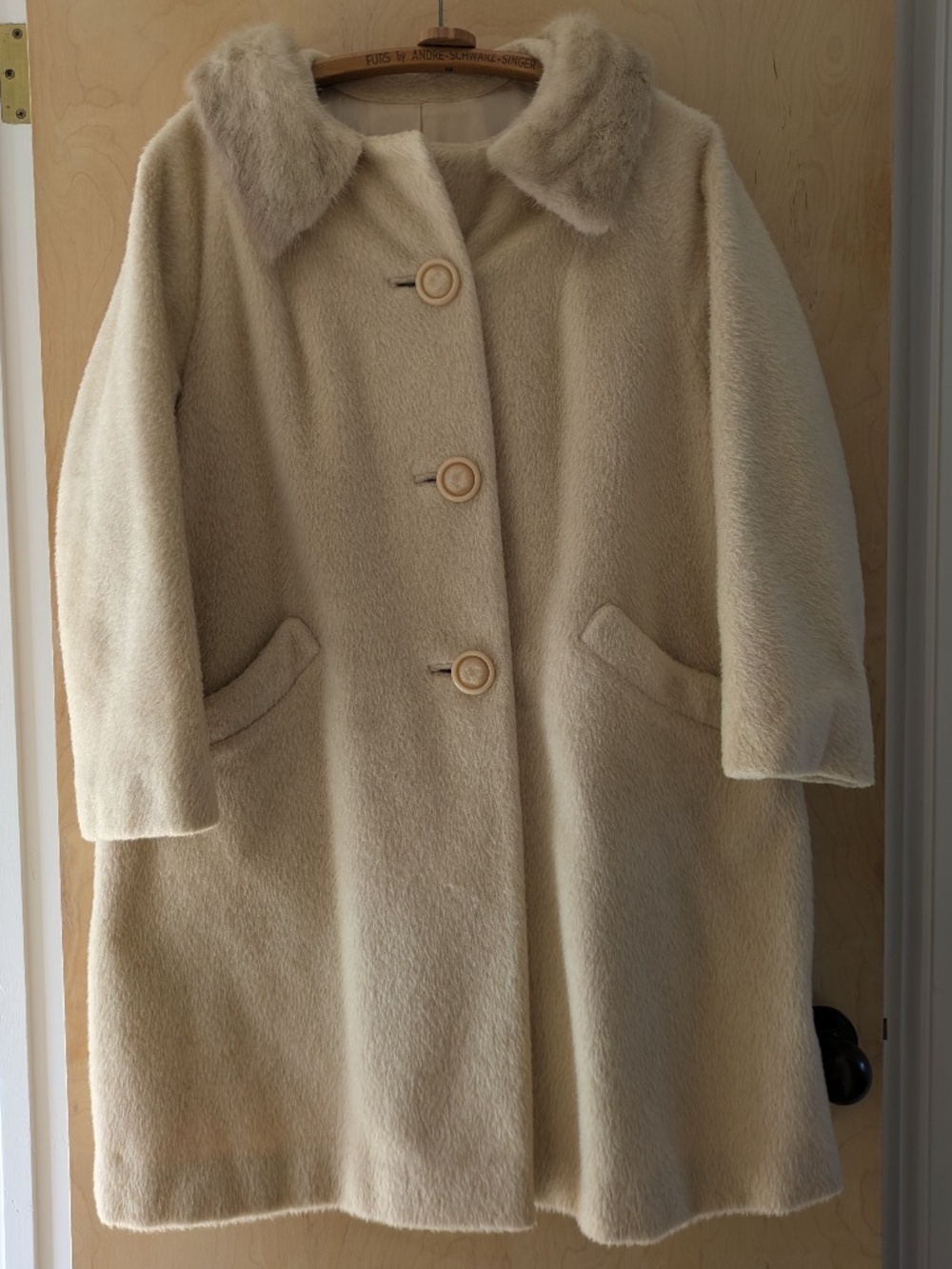 Einiger 100% Virgin Wool Fur Collar Coat